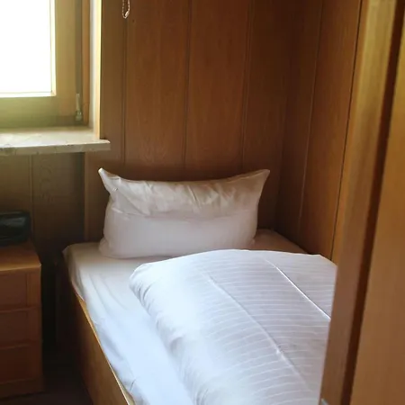 شقة Fritz-wischer-str-7-31 *