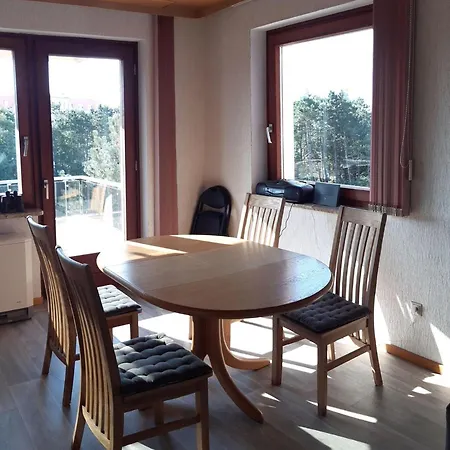 Fritz-wischer-str-7-31 شقة *